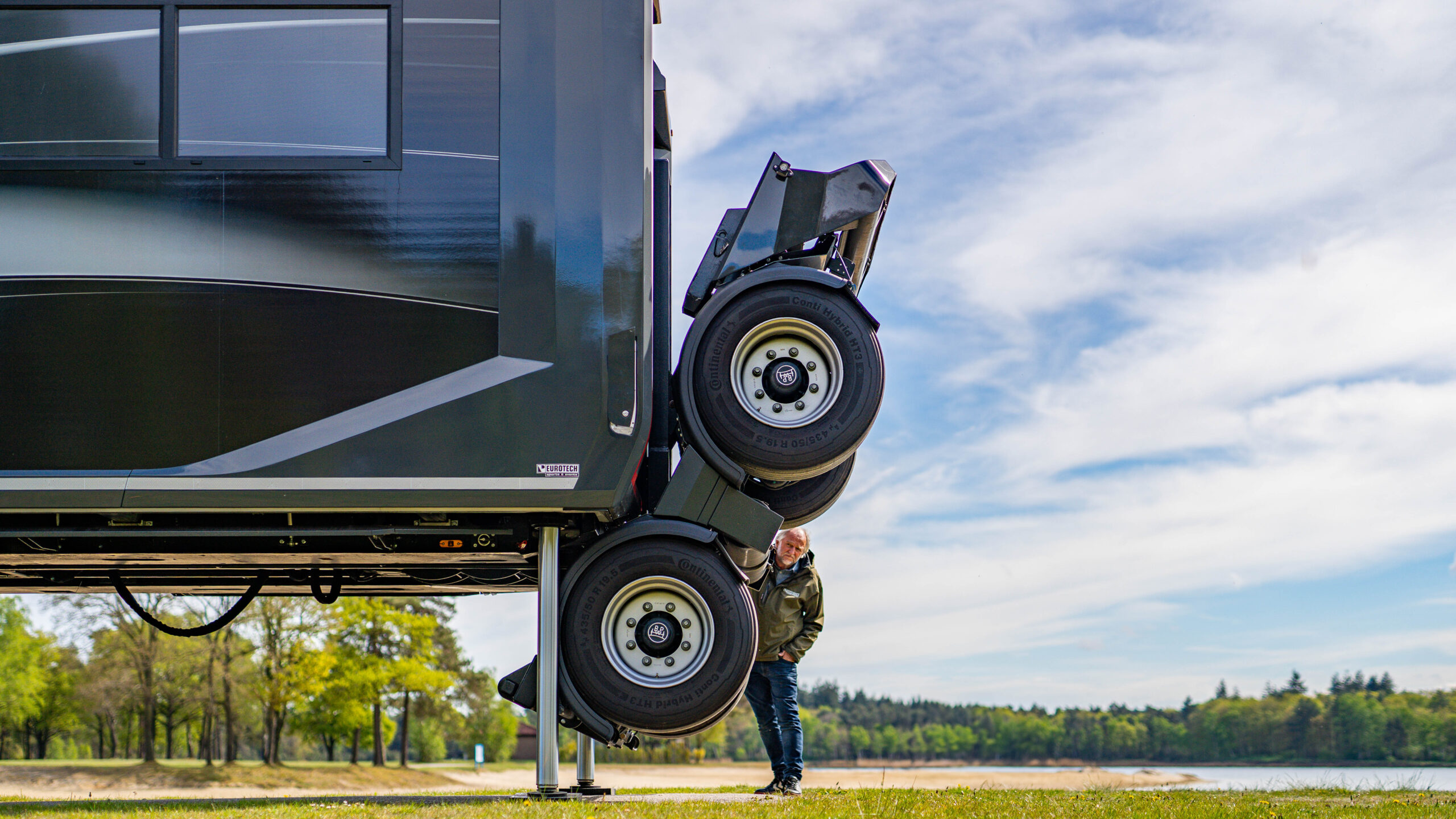 The Expandable Touchdown